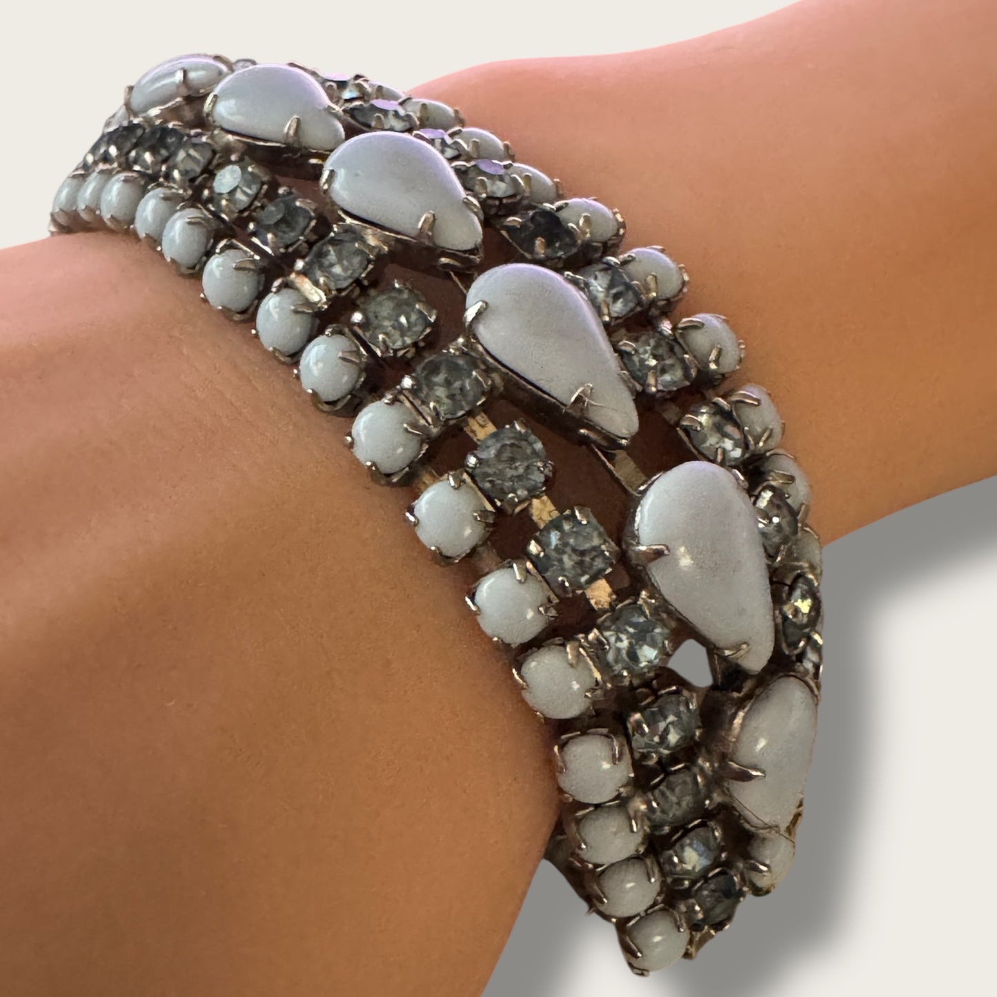 Vintage Unsigned Powder Blue Milk Glass & Rhinestone Expansion Bracelet – 1950s Wide Panel Statement Jewelry