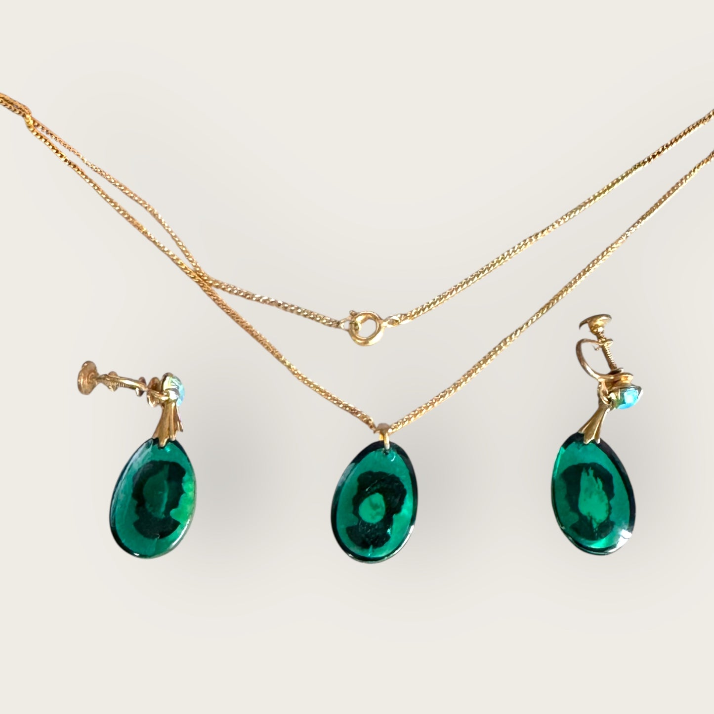 Vintage Green Glass Cameo Necklace & Earring Set – Gold Foil Intaglio Drop, AB Rhinestone Screwback Demi-Parure