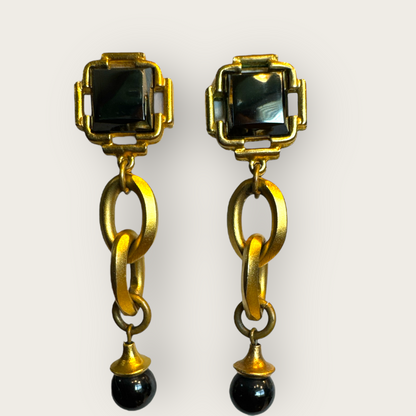 Vintage Matte Gold Articulated Dangle Earrings with Hematite Glass & Black Beads – Post Back Unsigned