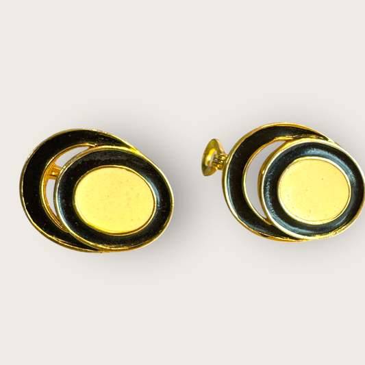 Vintage Monet Cream & Black Enamel Oval Earrings – Post Back with Articulated Top