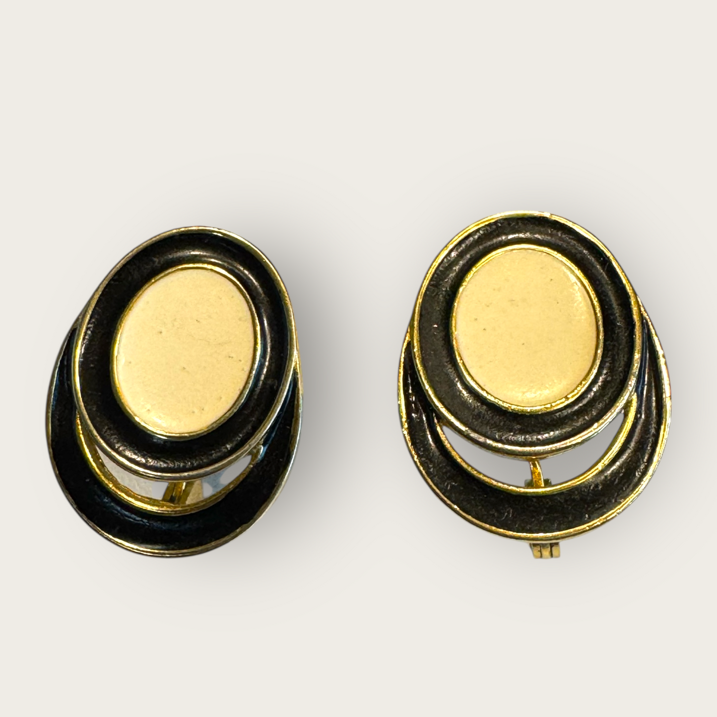 Vintage Monet Cream & Black Enamel Oval Earrings – Post Back with Articulated Top