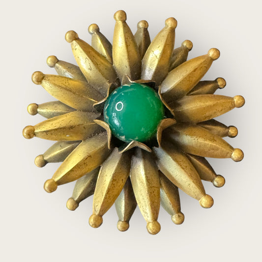 Mid-Century Layered Brass Sunburst Brooch with Green Glass Cabochon – Atomic Modernist Design