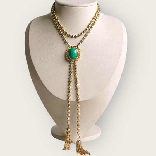 1970s DeLizza & Elster for Avon Green Lucite Bolo Necklace – Verified Juliana Book Piece