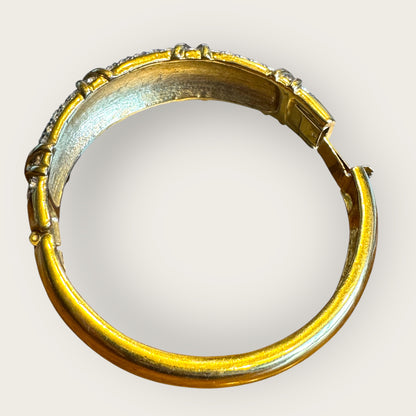 Vintage Pavé Crystal & Gold-Tone Hinged Bangle Bracelet – Unsigned Designer Quality