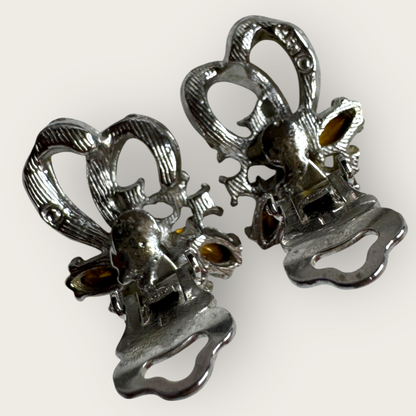 Vintage ART Rhinestone Ribbon Clip-On Earrings – Arthur Pepper Signed, 1950s–1960s