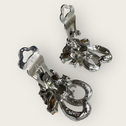 Vintage ART Rhinestone Ribbon Clip-On Earrings – Arthur Pepper Signed, 1950s–1960s