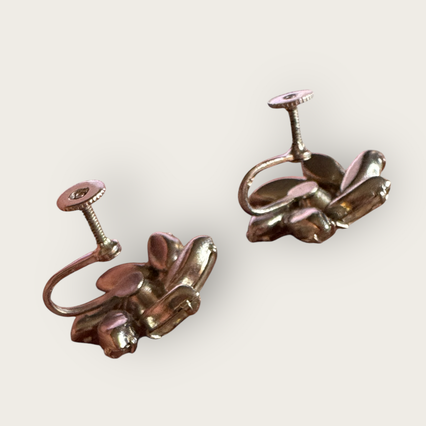 Vintage Clear Rhinestone Pinwheel Screwback Earrings – Mid-Century Silver-Tone