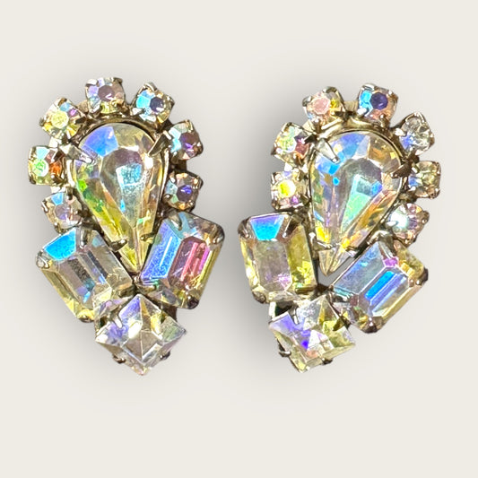 Vintage 1950s Aurora Borealis Rhinestone Cluster Earrings – Prong-Set Mid-Century Clip-Ons | Silver-Tone Runway Sparkle