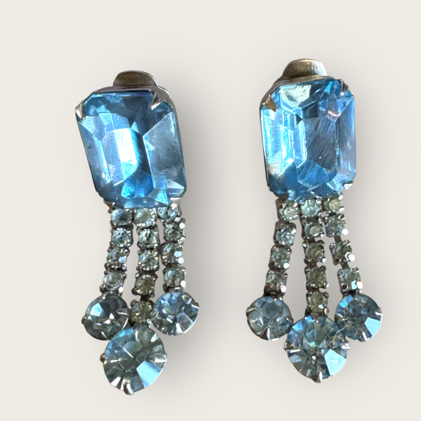 Mid-Century Baby Blue Rhinestone Statement Earrings – 1950s Chunky Clip-On Dangles