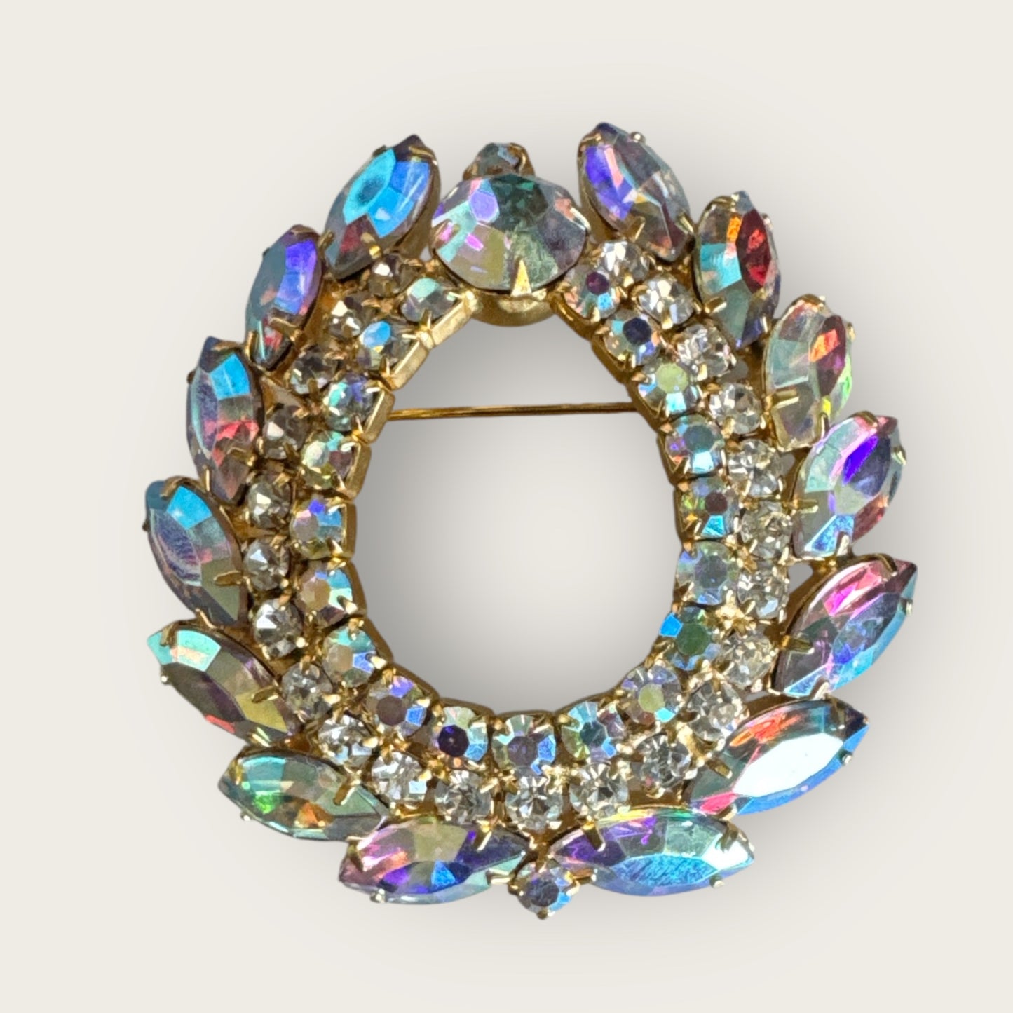 Vintage Aurora Borealis Rhinestone Oval Wreath Brooch – Large 1960s Statement Pin