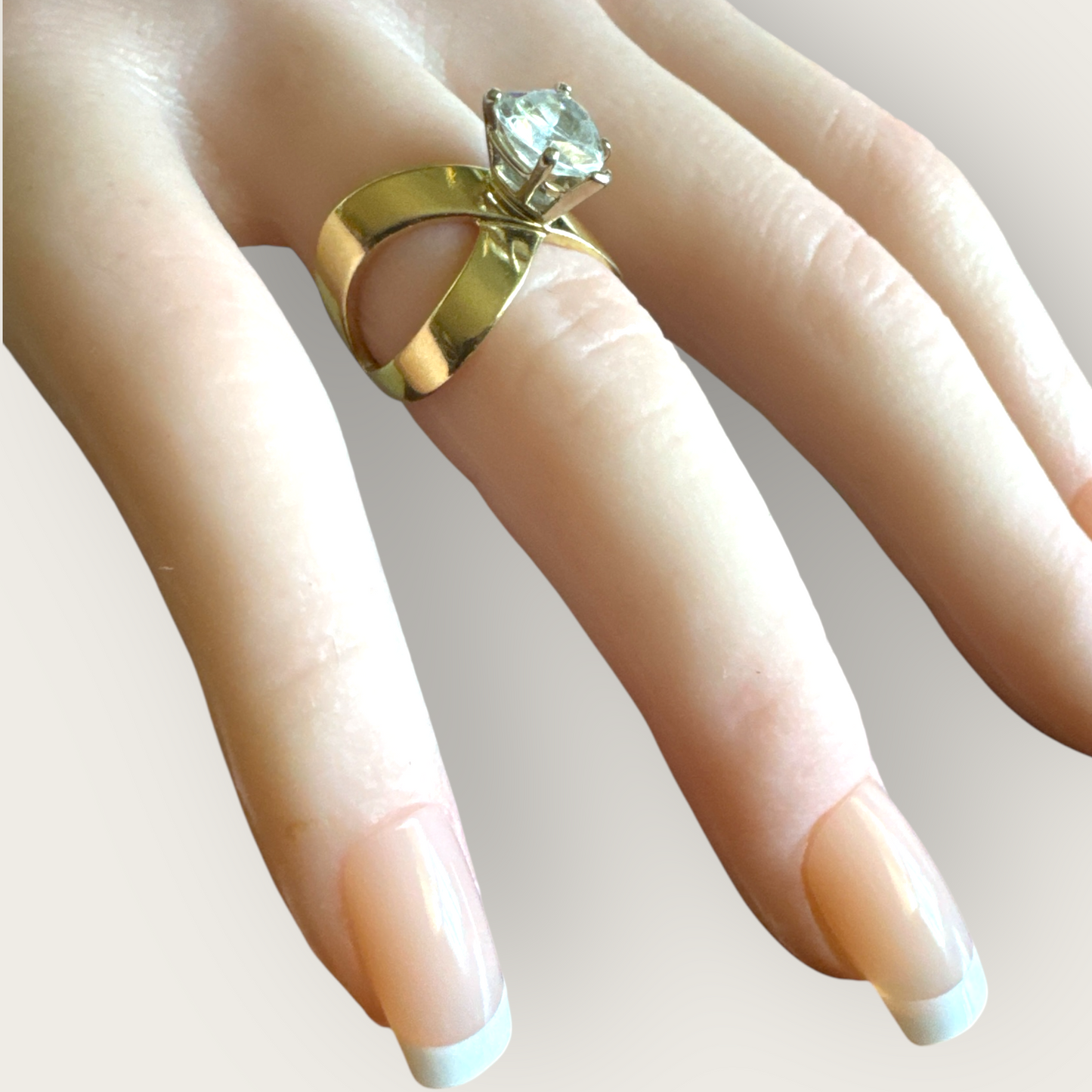 Vintage 14K Gold Heart-Cut Statement Ring – Size 6 – Modernist Bypass Design
