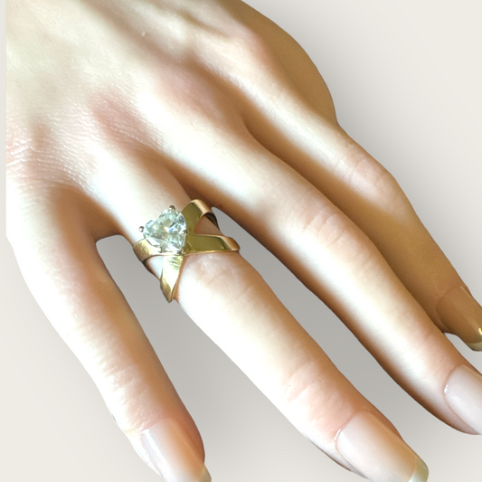 Vintage 14K Gold Heart-Cut Statement Ring – Size 6 – Modernist Bypass Design