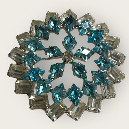 Vintage Ice Blue & Clear Rhinestone Snowflake Starburst Brooch – Mid-Century Statement Jewelry