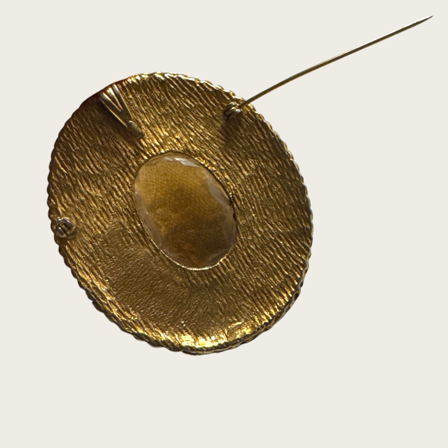 Vintage Smoky Glass Convertible Brooch Pendant – Textured Gold-Tone Setting – Mid-Century Statement Jewelry