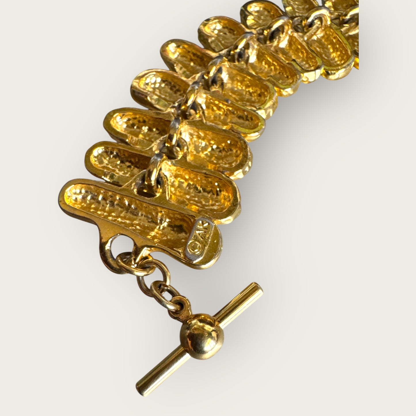 Vintage Anne Klein II Gold-Tone Sculptural Link Bracelet – Signed AKII, Chunky Toggle Closure, 6 ½ Inch