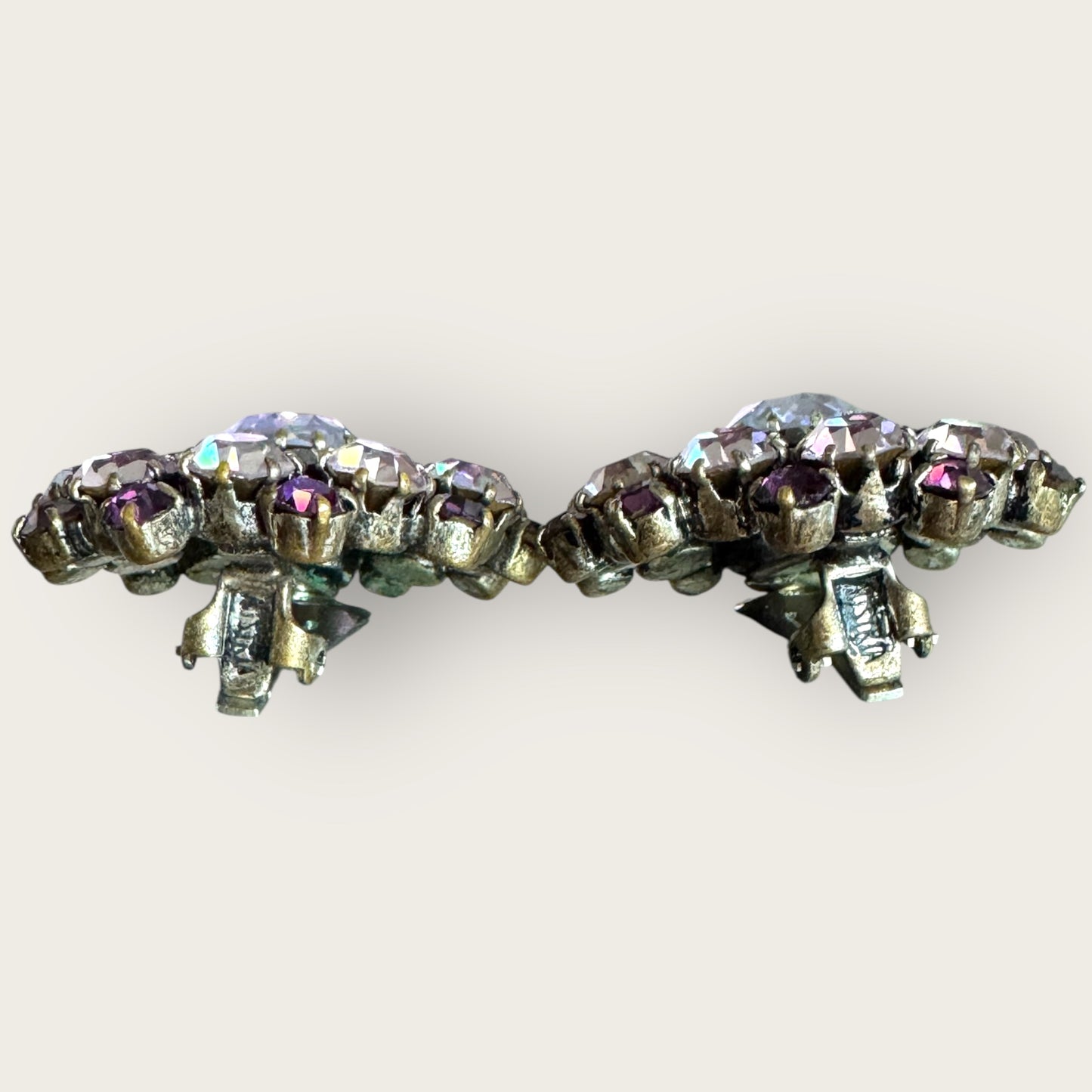 Signed Austria Lavender & Amethyst Dome Rhinestone Clip-On Earrings – 1950s Mid-Century Cocktail Jewelry