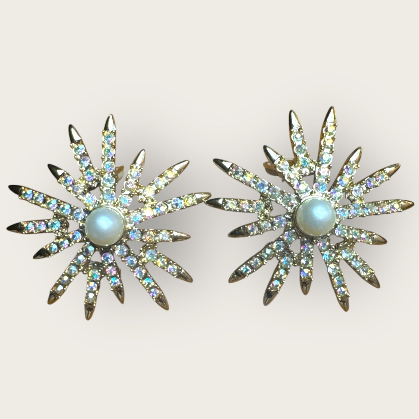Vintage Emmons Patent Pending Starburst Clip-On Earrings – Aurora Borealis Rhinestones & Faux Pearl, 1950s