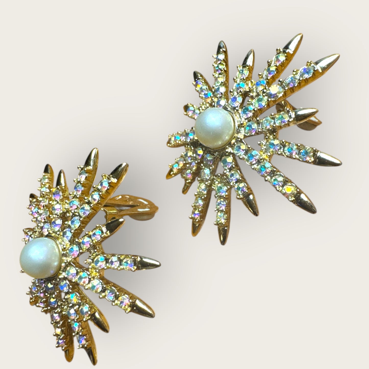 Vintage Emmons Patent Pending Starburst Clip-On Earrings – Aurora Borealis Rhinestones & Faux Pearl, 1950s