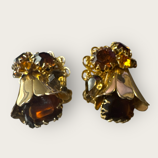 Vintage 1950s Austrian Filigree Clip-On Earrings – Root Beer & Amber Rhinestones – Statement Mid-Century Jewelry
