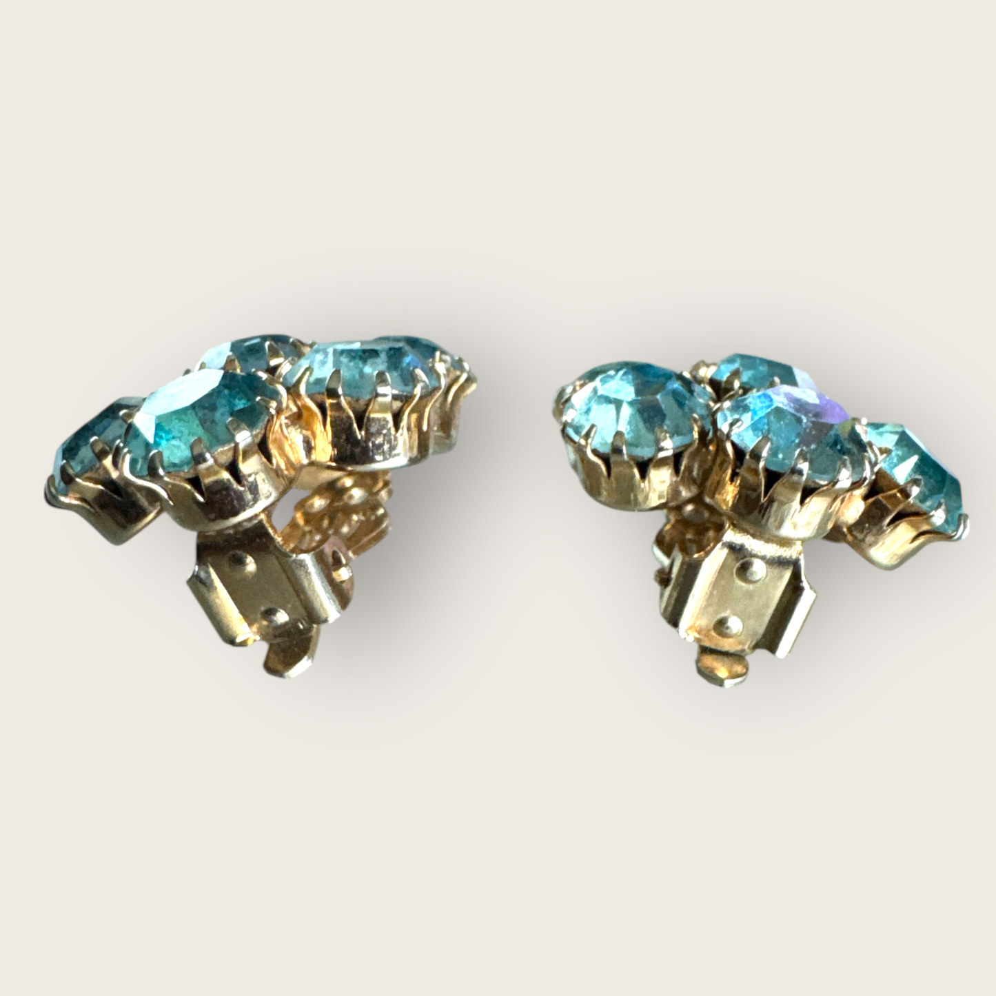 Vintage 1950s Baby Blue Rhinestone Cluster Earrings – Gold-Tone Clip-Ons