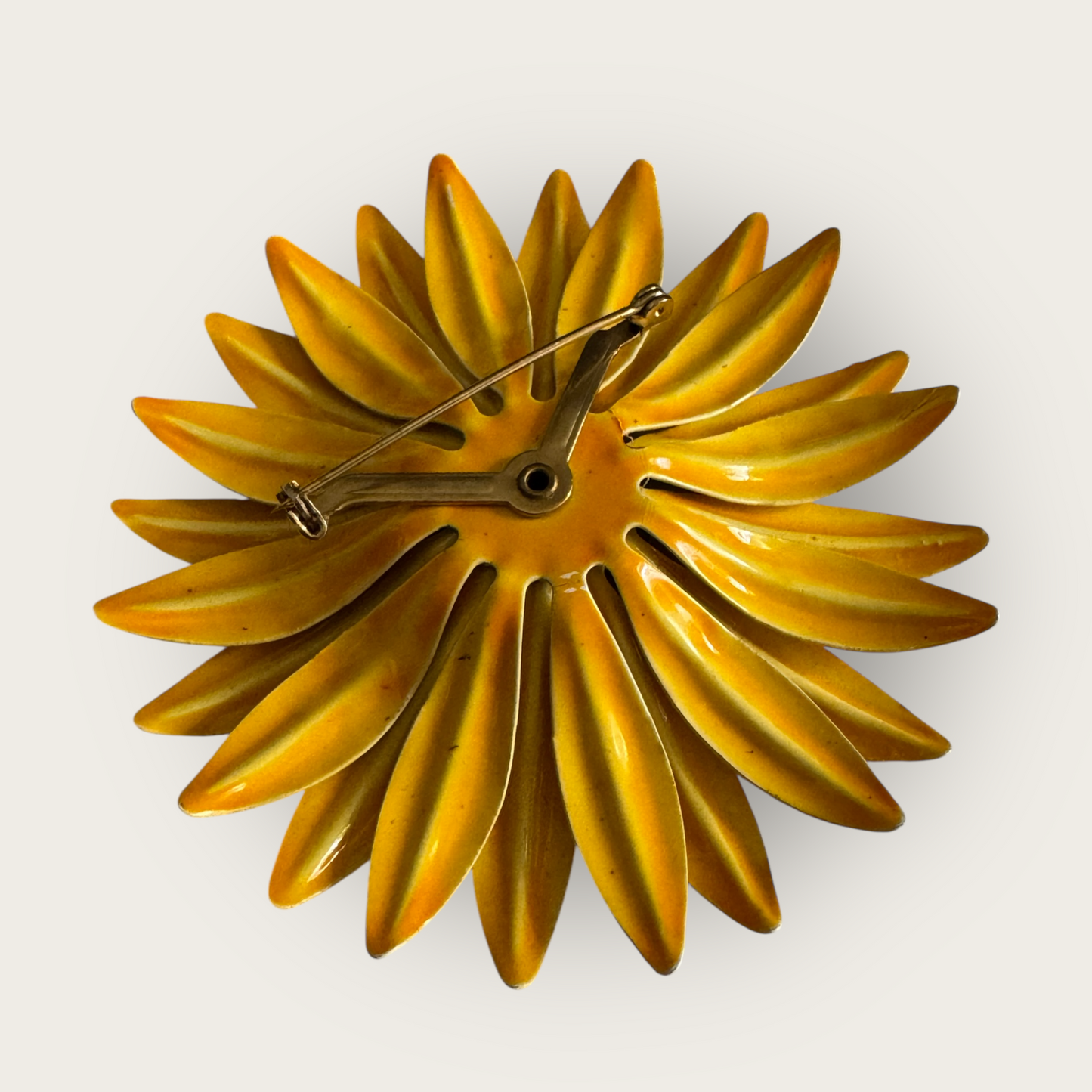 Vintage 1960s Yellow Enamel Metal Sunflower Brooch – Large Mod Flower Pin