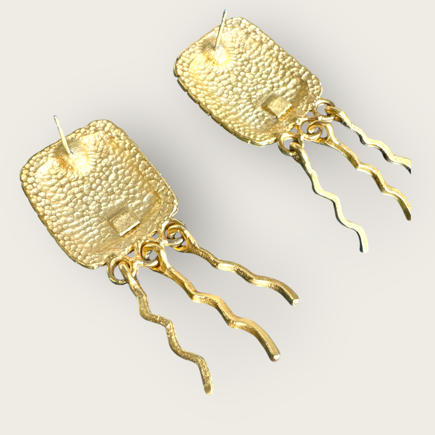 Vintage Modernist Matte Gold Abstract Dangle Earrings – Unsigned