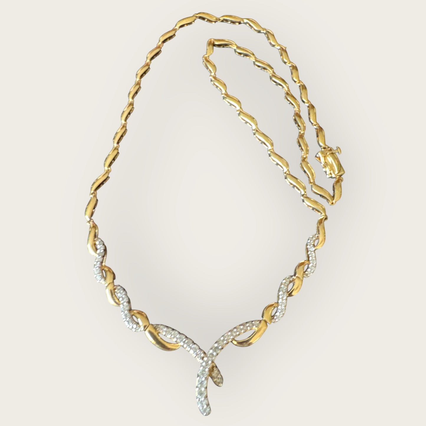 14k Yellow Gold, White Gold & Diamond Ribbon Twist Necklace | Private Collection