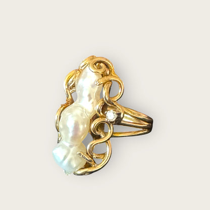 14k Gold Baroque Natural Pearl & Diamond Ring | Private Collection