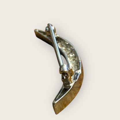 Platinum Diamond Crescent Moon Brooch – Edwardian to Early Art Deco, ca. 1910s–1920s | Private Collection