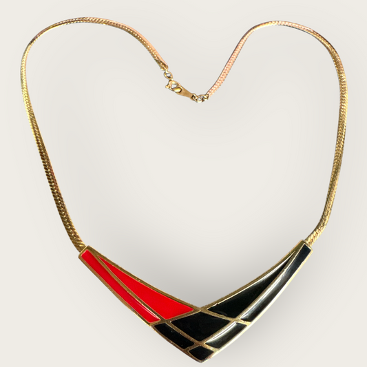 Vintage Avon Red and Black Enamel Chevron Necklace – Signed 1980s Gold-Tone Statement Jewelry