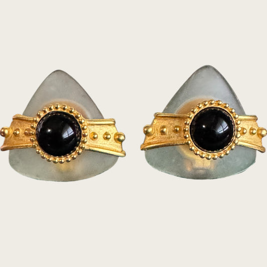 Vintage 1980s Lucite & Gold-Tone Statement Clip-On Earrings – Black Cabochon, Frosted Triangular Design