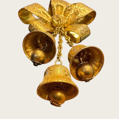 Miriam Haskell Gold Bow & Dangling Bell Brooch – Signed Vintage