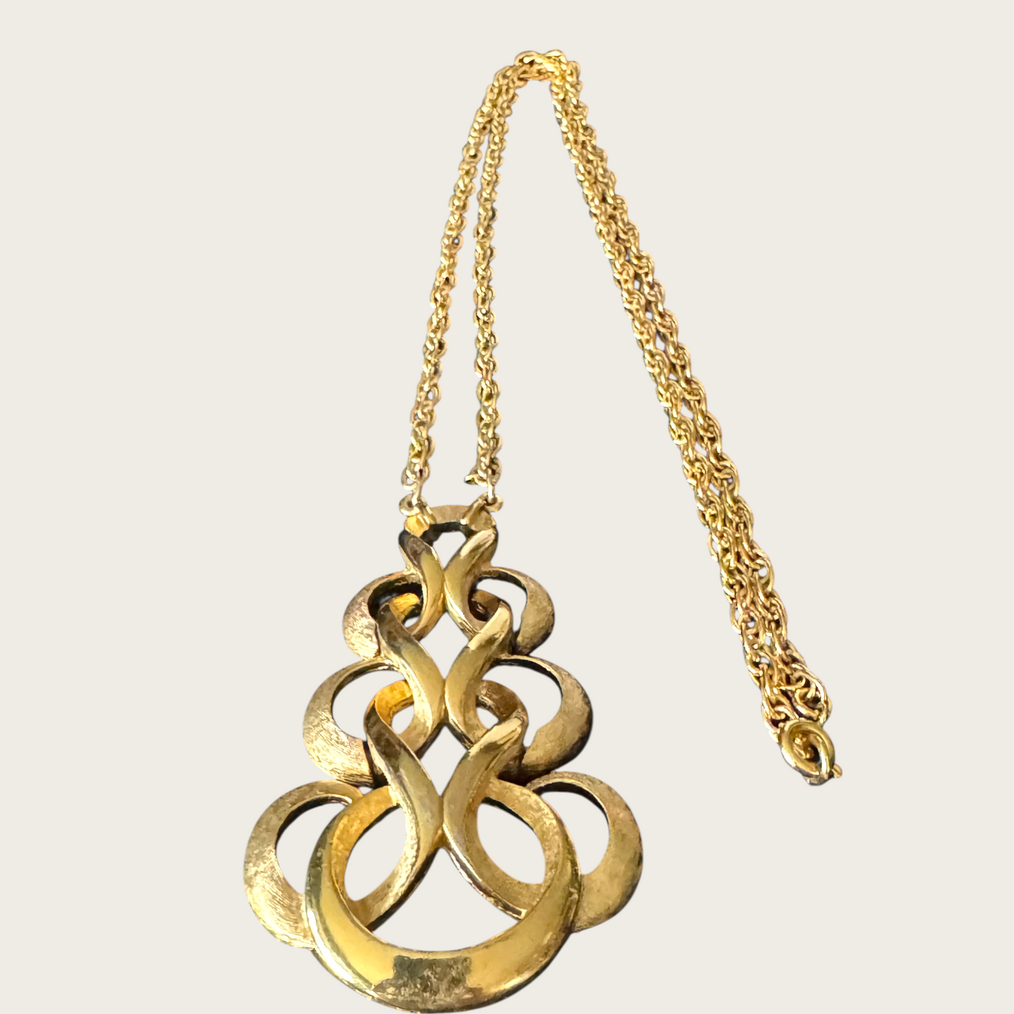 Vintage Crown Trifari Gold-Tone Serpentine Pendant Necklace