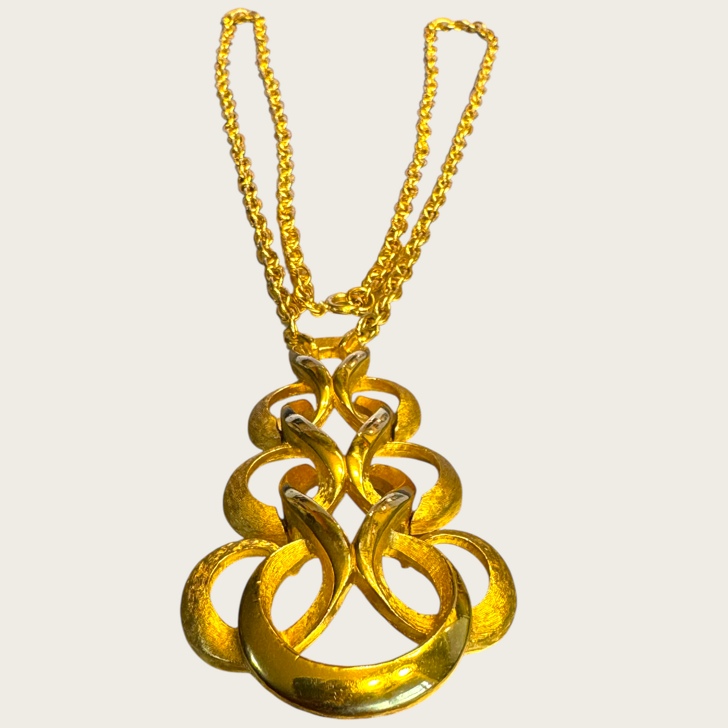 Vintage Crown Trifari Gold-Tone Serpentine Pendant Necklace