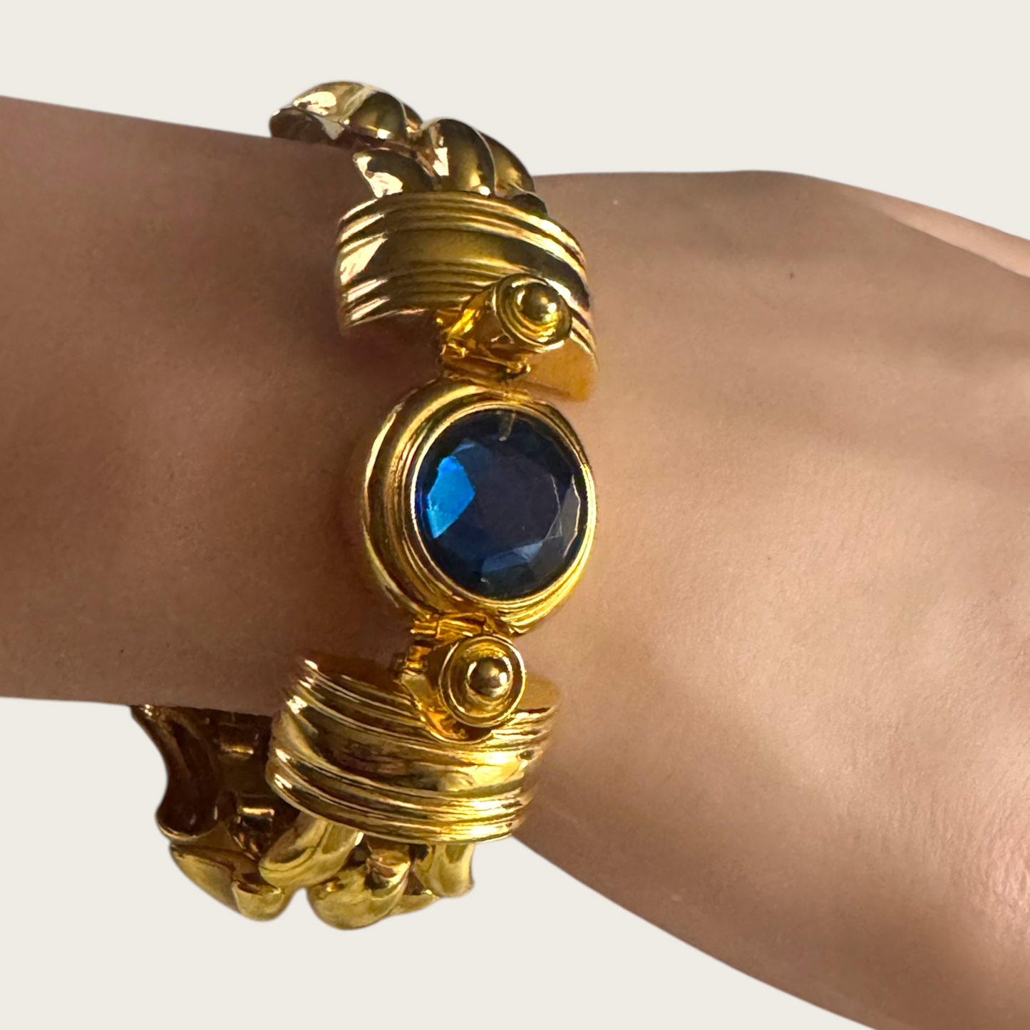 Vintage Kenneth Jay Lane KJL Gold-Tone Bracelet with Blue Lucite Rhinestone – 7 Inch