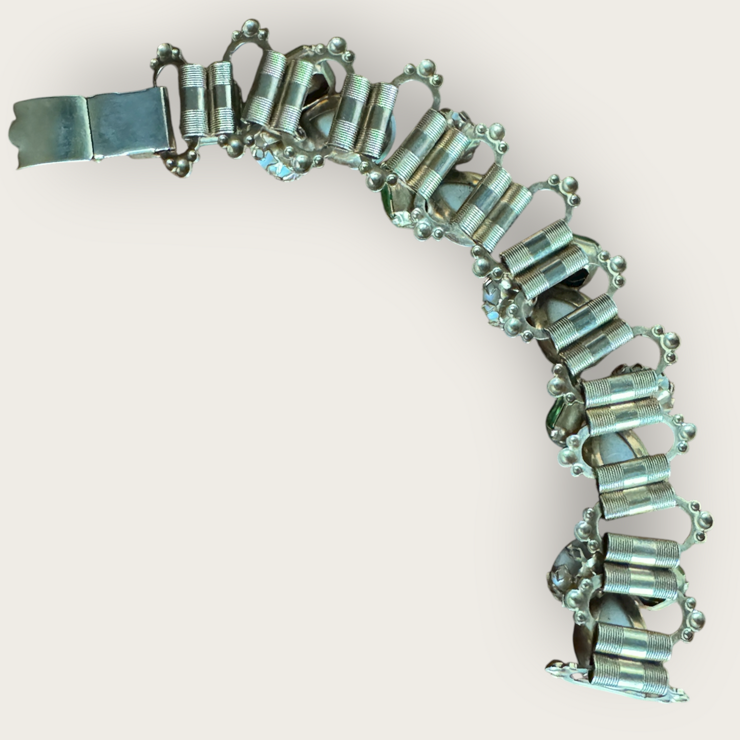 Vintage Uranium Glass & Opaque Pear Cabochon Panel Bracelet – Mid-Century Designer Style, Antique Gold Tone (6¼”)