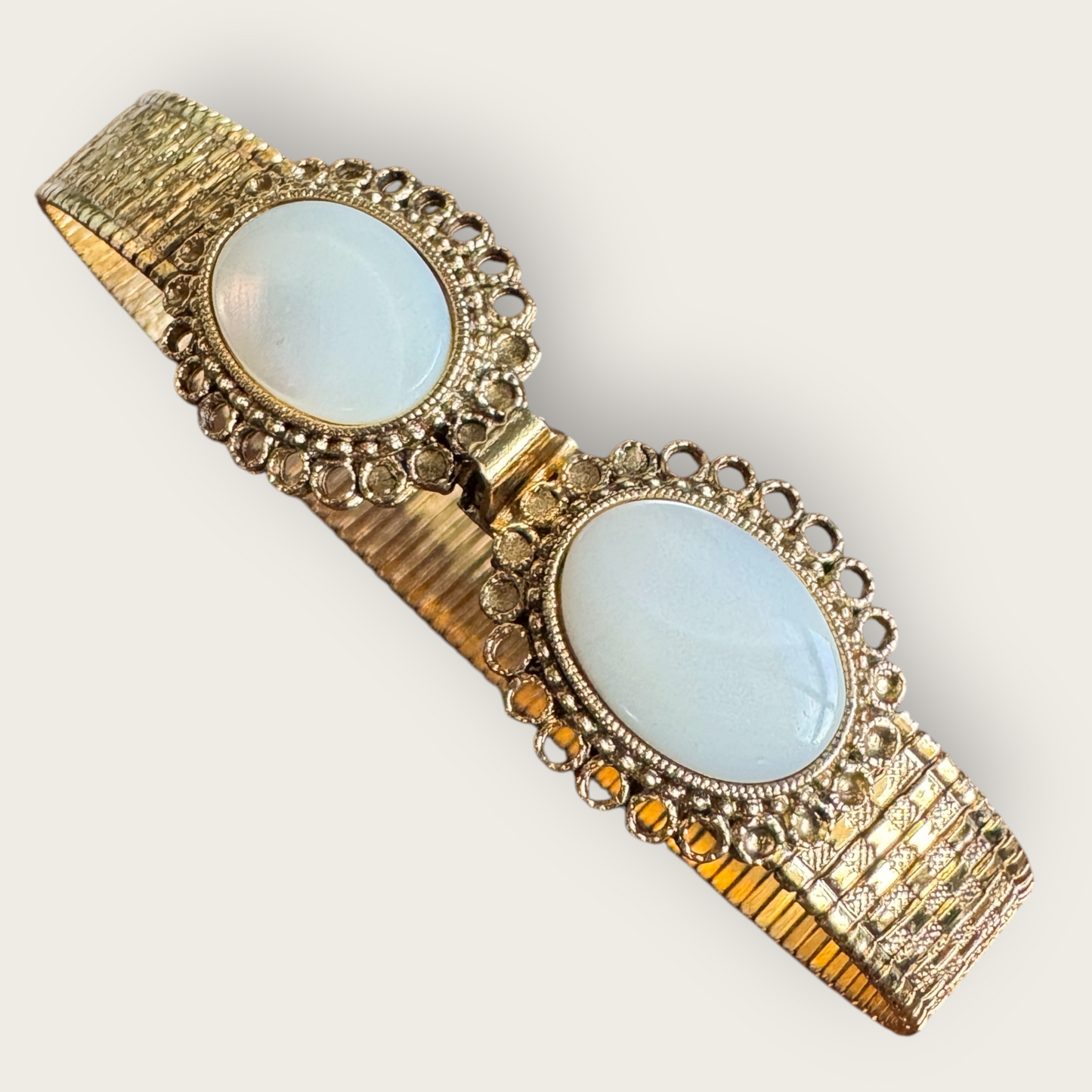 Vintage Ciner Mother of Pearl Cabochon & Gold Ribbon-Link Bracelet – Mid-Century Designer Signed (7”)
