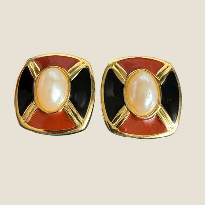 E. Pearl Vintage Enamel & Pearlized Cabochon Earrings
