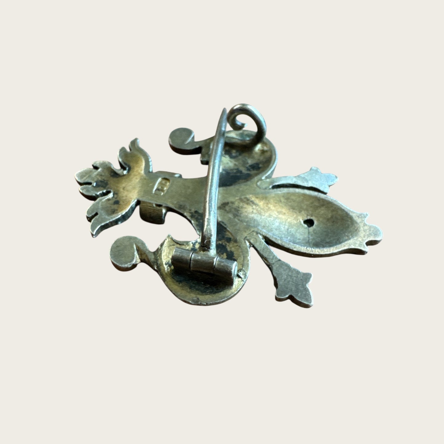 Antique 800 Silver Fleur-de-Lis Brooch with Persian Turquoise – 19th Century European Design