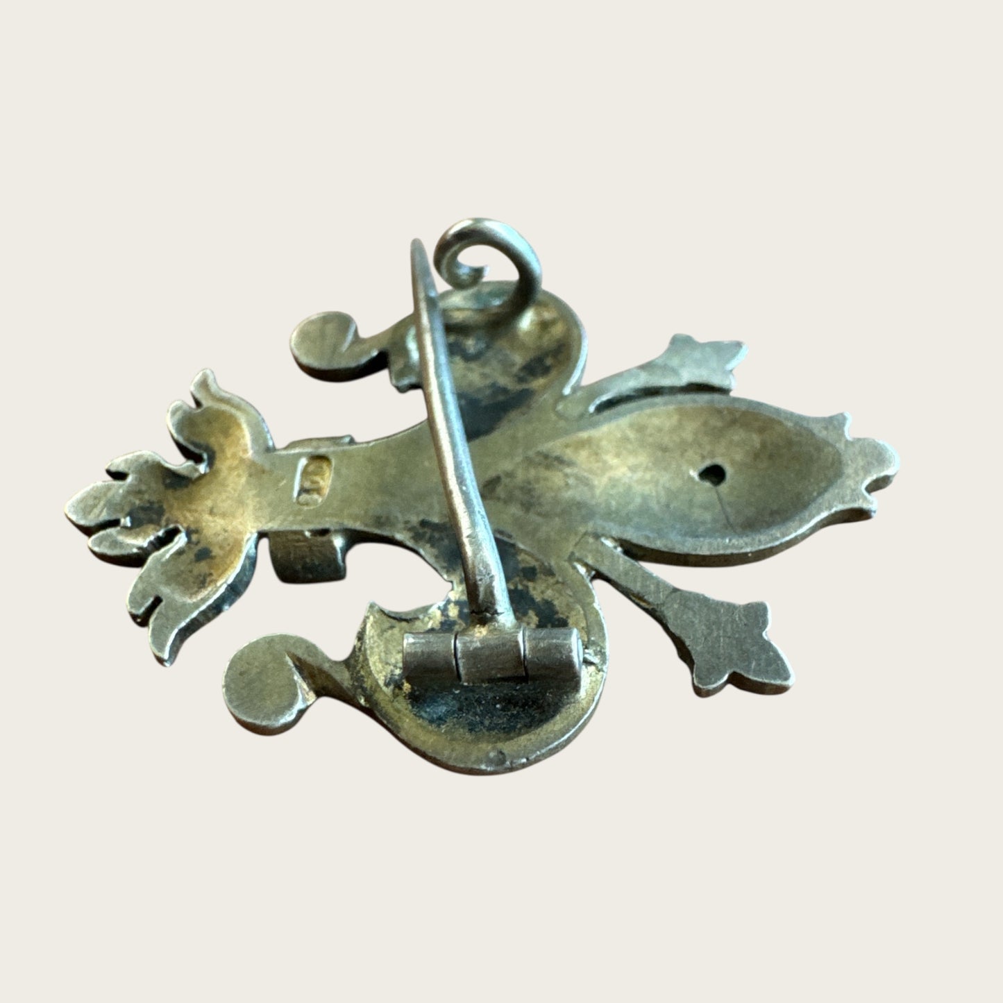 Antique 800 Silver Fleur-de-Lis Brooch with Persian Turquoise – 19th Century European Design