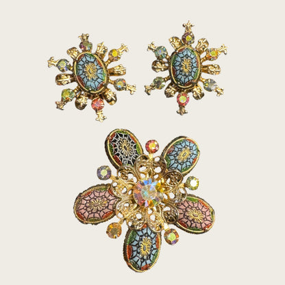 West German Carved Glass & Aurora Borealis Set | Vintage Gilt Filigree Brooch & Earrings (1950s–1960s)