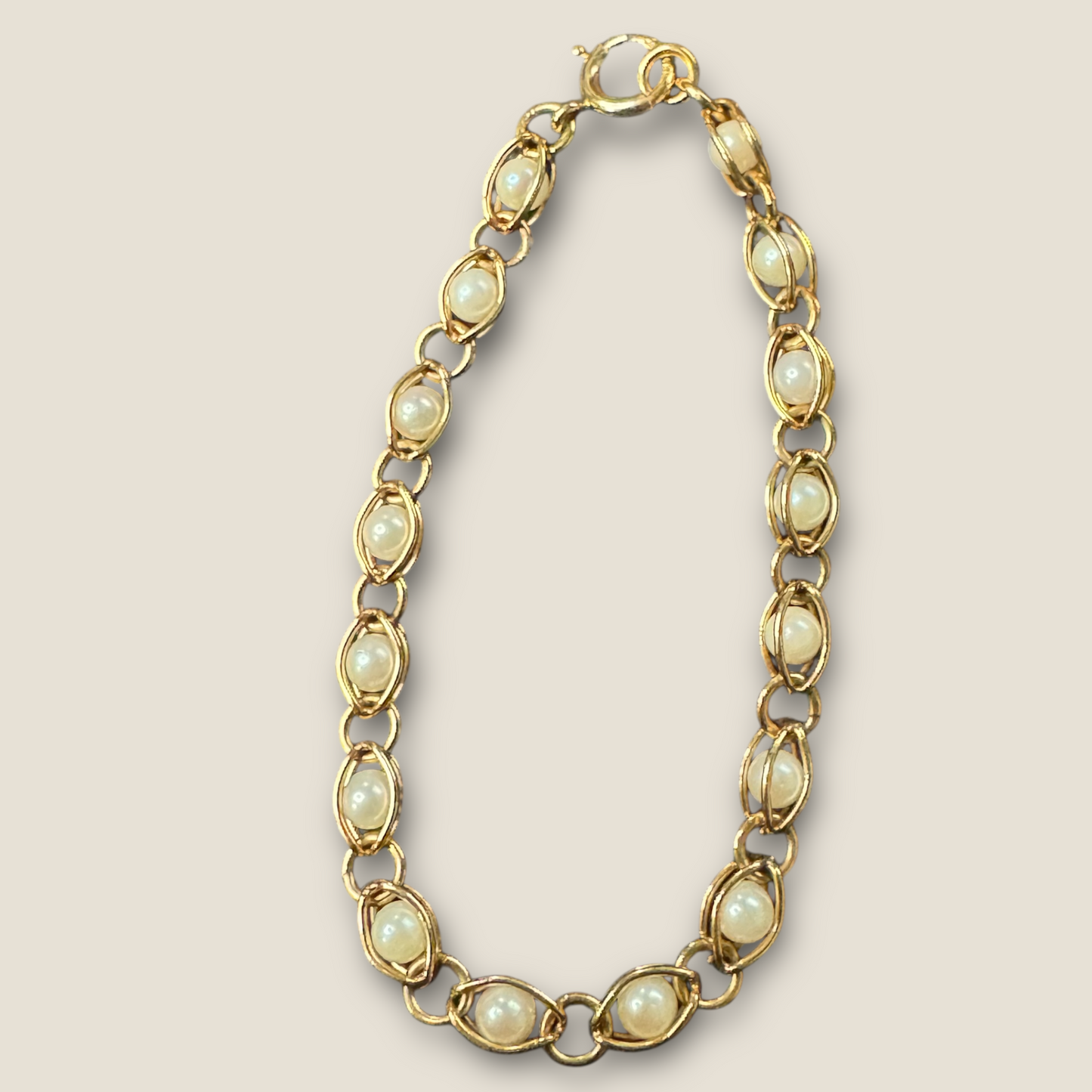 14K Yellow Gold Caged Cultured Pearl Bracelet – Mid-Century Grace & Golden Luster