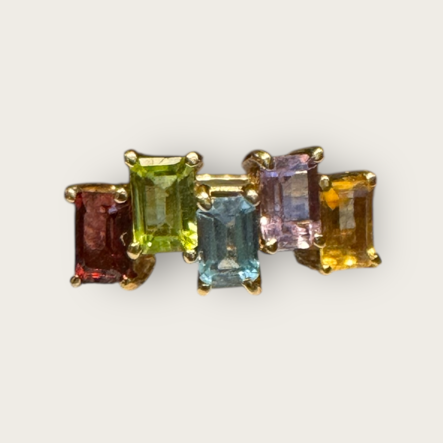 Vintage 10K Multi-Gemstone Baguette Band Ring – Garnet, Peridot, Blue Topaz, Amethyst & Citrine Topaz