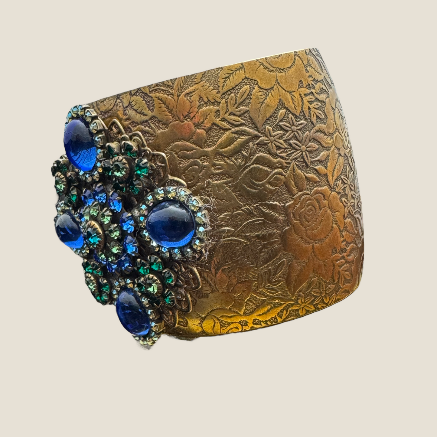 Vintage Signed Lizpaiacios San Francisco Jeweled Brass Floral Cuff – Royal Blue Glass Cabs with Green & Blue Rhinestones