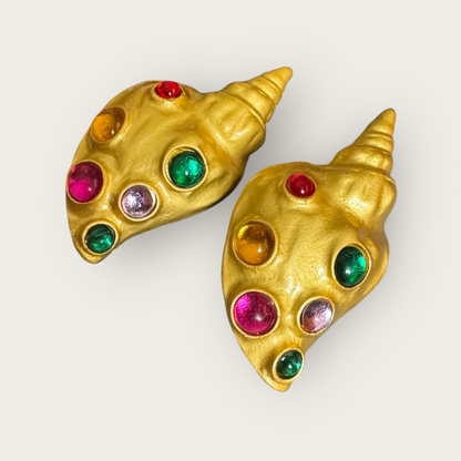 Vintage Runway-Inspired Gold-Tone Shell Statement Earrings – Multicolor Lucite Cabochons