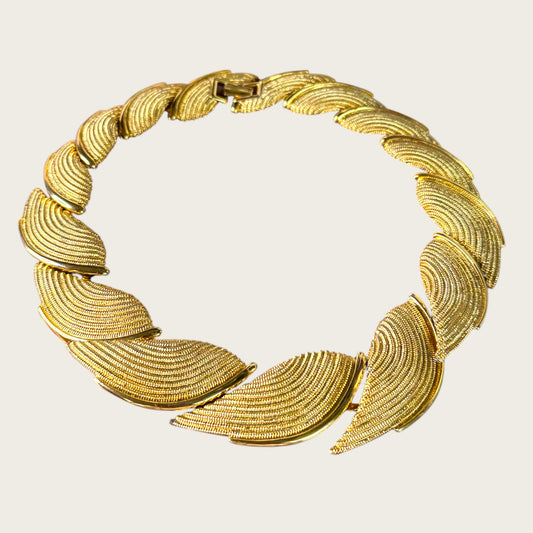 Vintage Napier Patent Pending Textured Leaf Necklace – Heavy Gold-Plated Statement Design