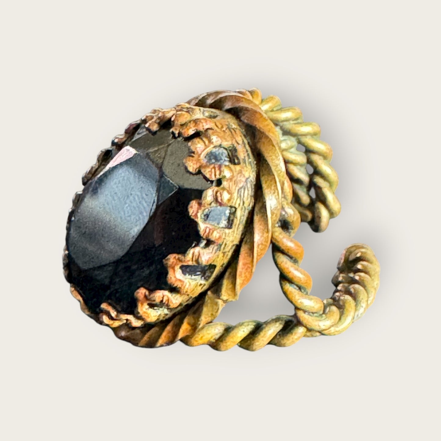 Vintage West Germany Rope Twist Statement Ring – Faceted Black Glass, Adjustable, 1950s–60s