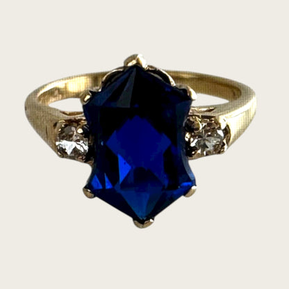 Vintage 10K Yellow Gold Blue Spinel & Quartz Ring – Size 5.75, Emerald-Cut Estate Cocktail Jewelry