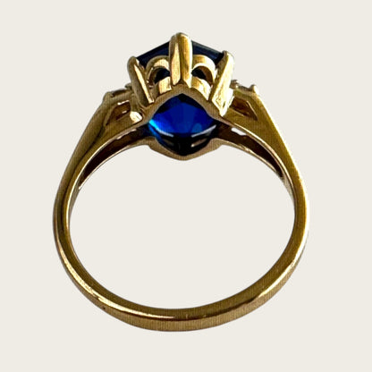 Vintage 10K Yellow Gold Blue Spinel & Quartz Ring – Size 5.75, Emerald-Cut Estate Cocktail Jewelry