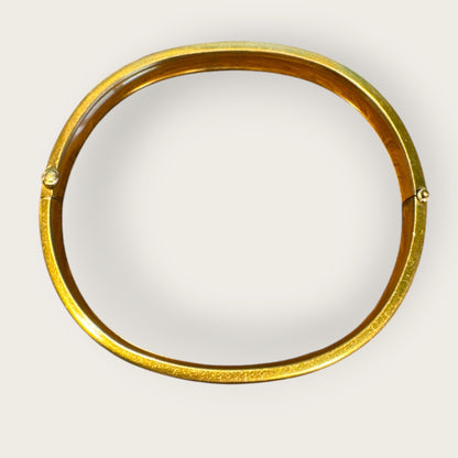 Vintage 14KT Gold-Filled Engraved Hinged Bangle Bracelet – Floral Scrollwork – 7 Inch